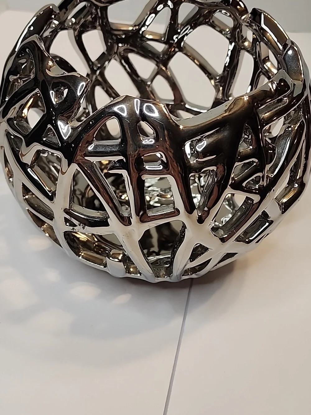 Modern Openwork Decorative  Ceramic Bowl - Shiny Silver TWIG DESIGN No Chips